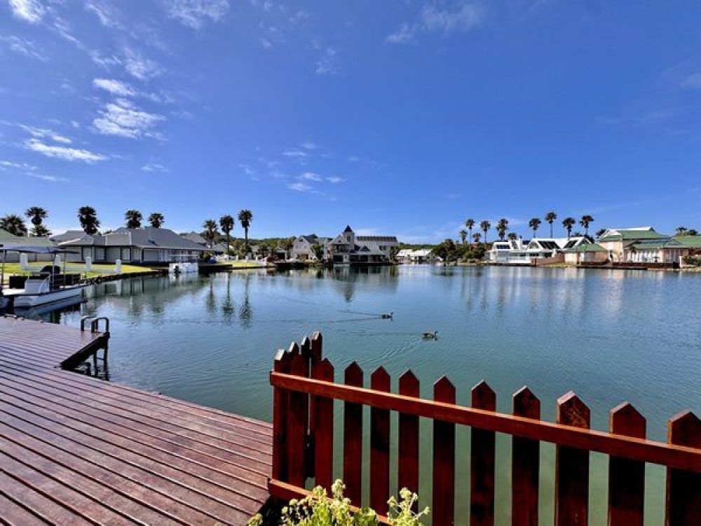 Accommodation In The Marina Martinique 4